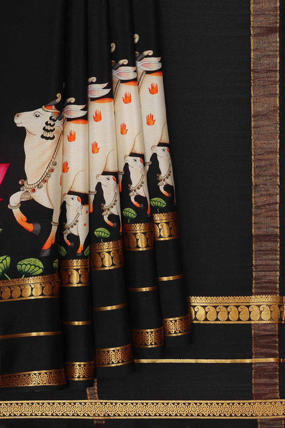 Image of Printed Binny Crepe Black Saree